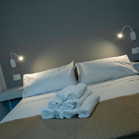 Al 54 Accommodation San Benedetto del Tronto Kültér fotó