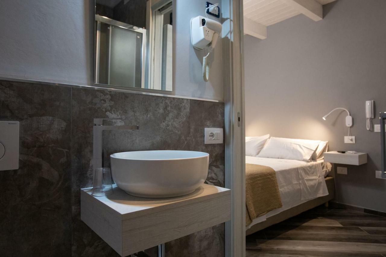 Al 54 Accommodation San Benedetto del Tronto Kültér fotó