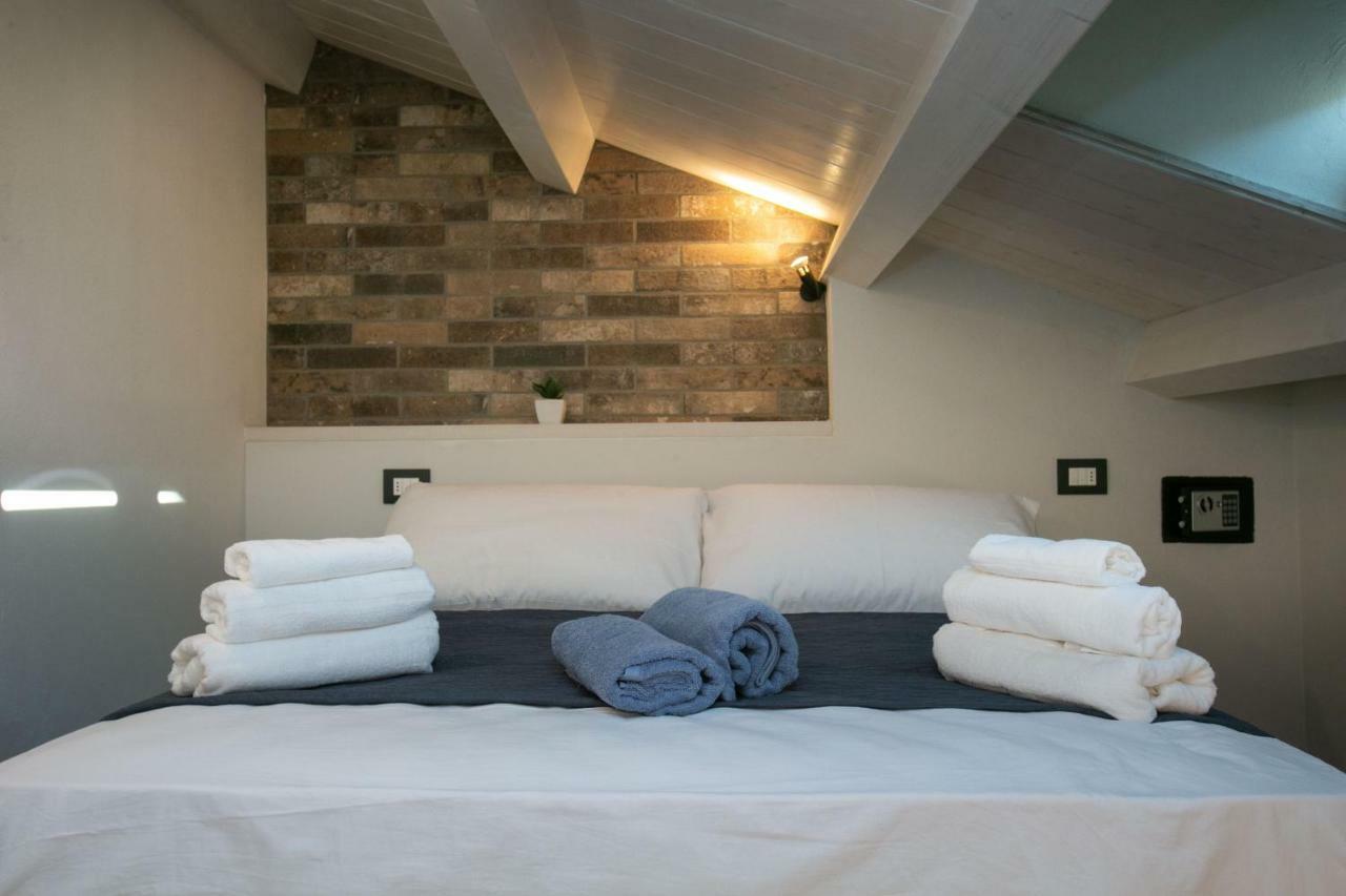 Al 54 Accommodation San Benedetto del Tronto Kültér fotó