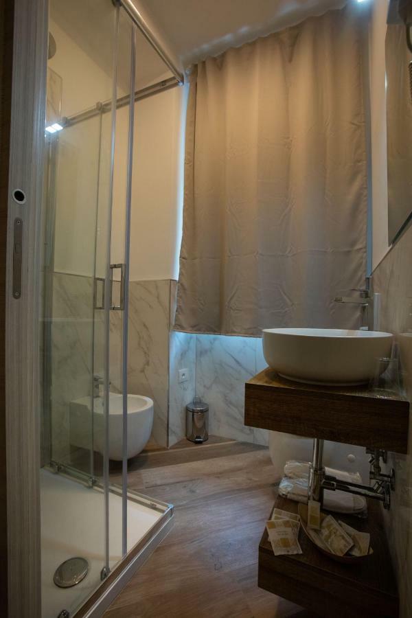 Al 54 Accommodation San Benedetto del Tronto Kültér fotó