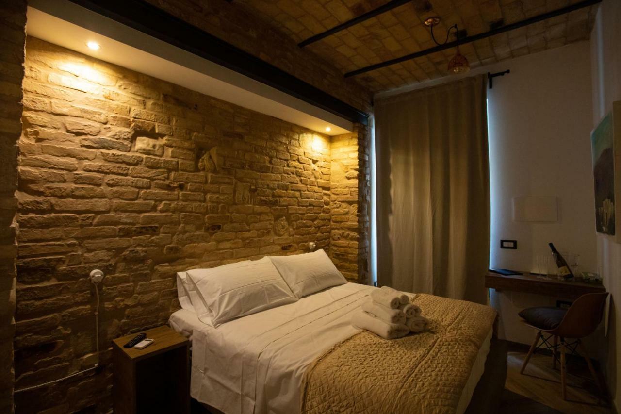 Al 54 Accommodation San Benedetto del Tronto Kültér fotó