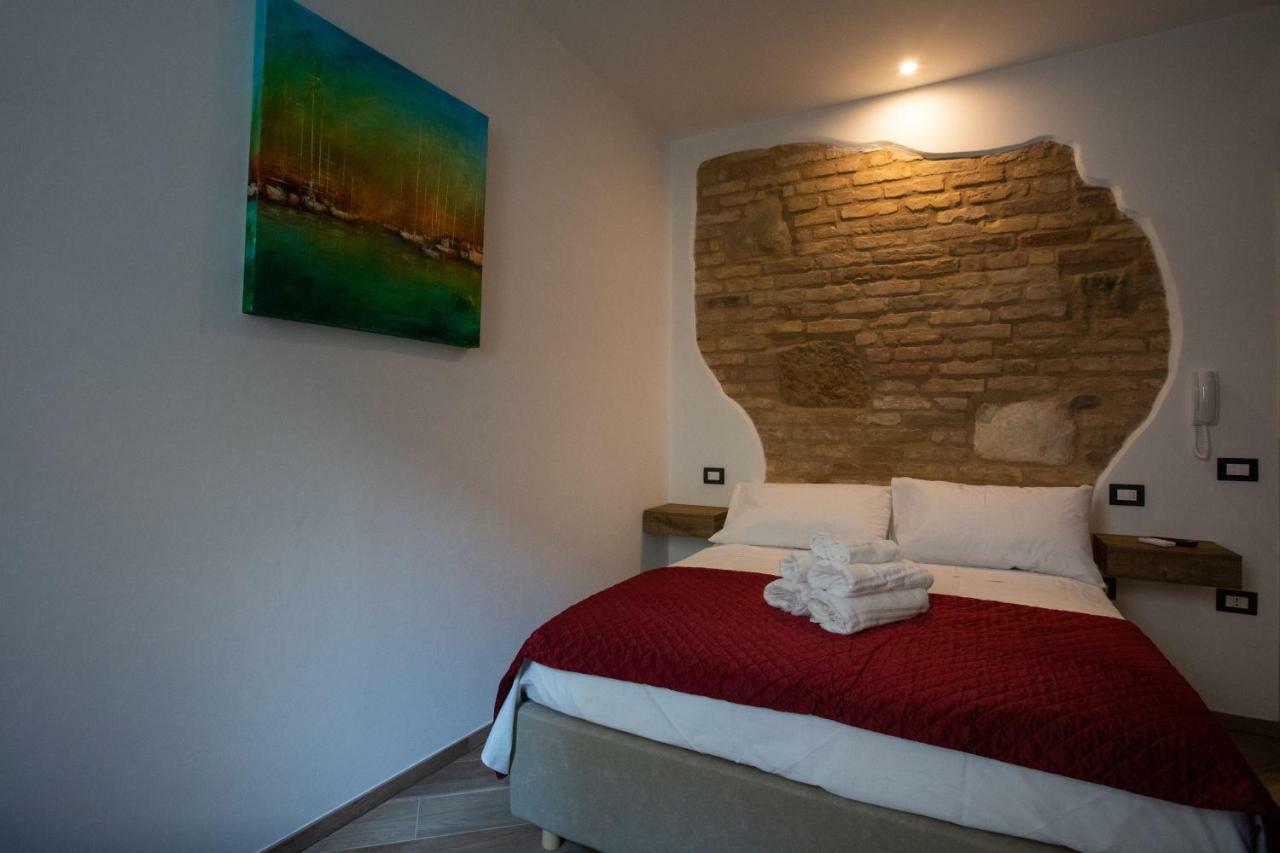 Al 54 Accommodation San Benedetto del Tronto Kültér fotó